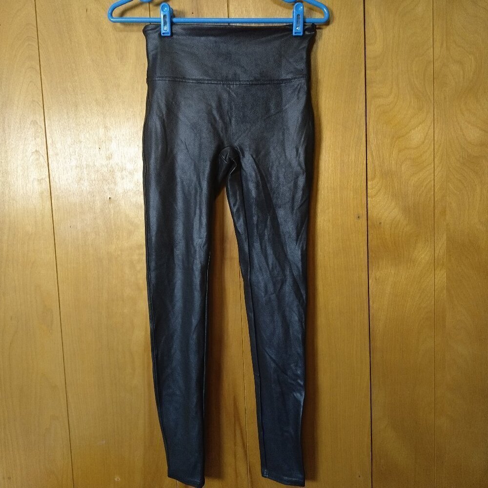 Spanx Size Medium Black Metallic Silver Shimmer Leggings Shine Shapewear Pant